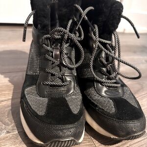 Michael Kors | Size 7M | Platformed Sneakers